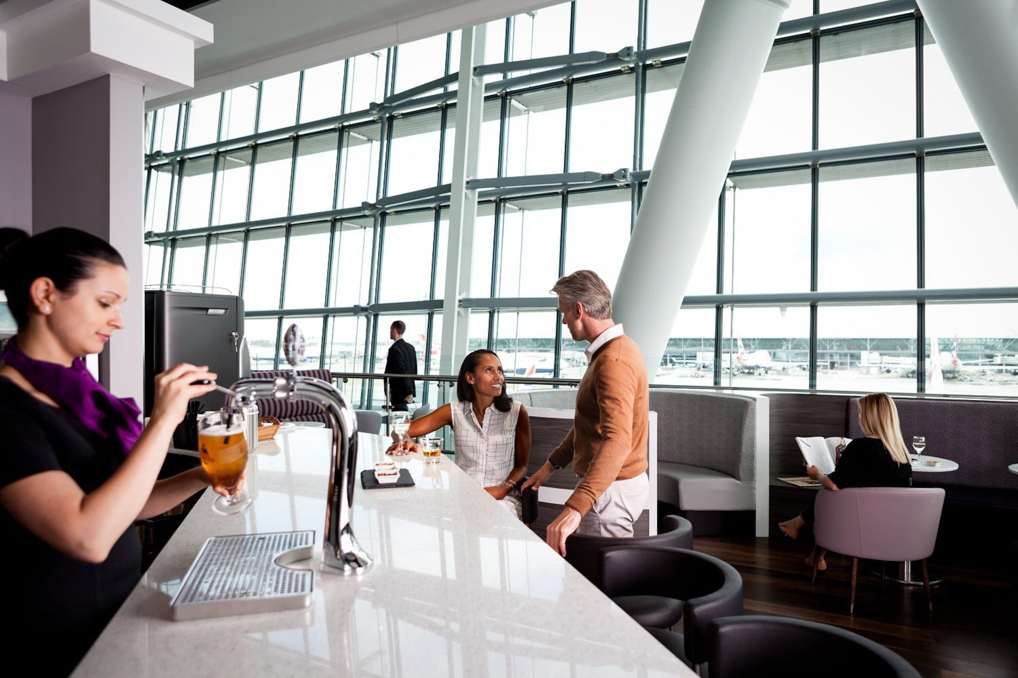 #2 of 5 images of Club Aspire Lounge