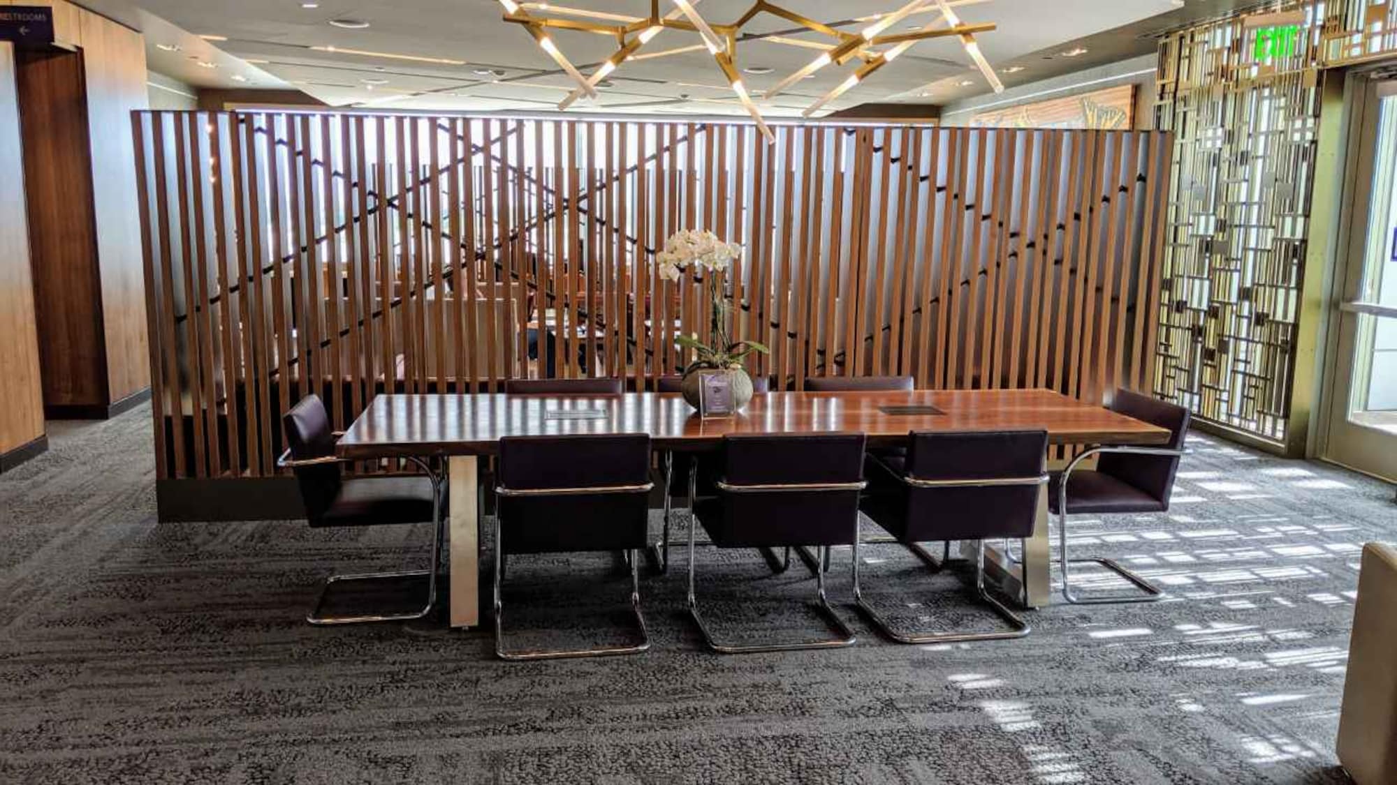 #1 of 4 images of Delta Sky Club