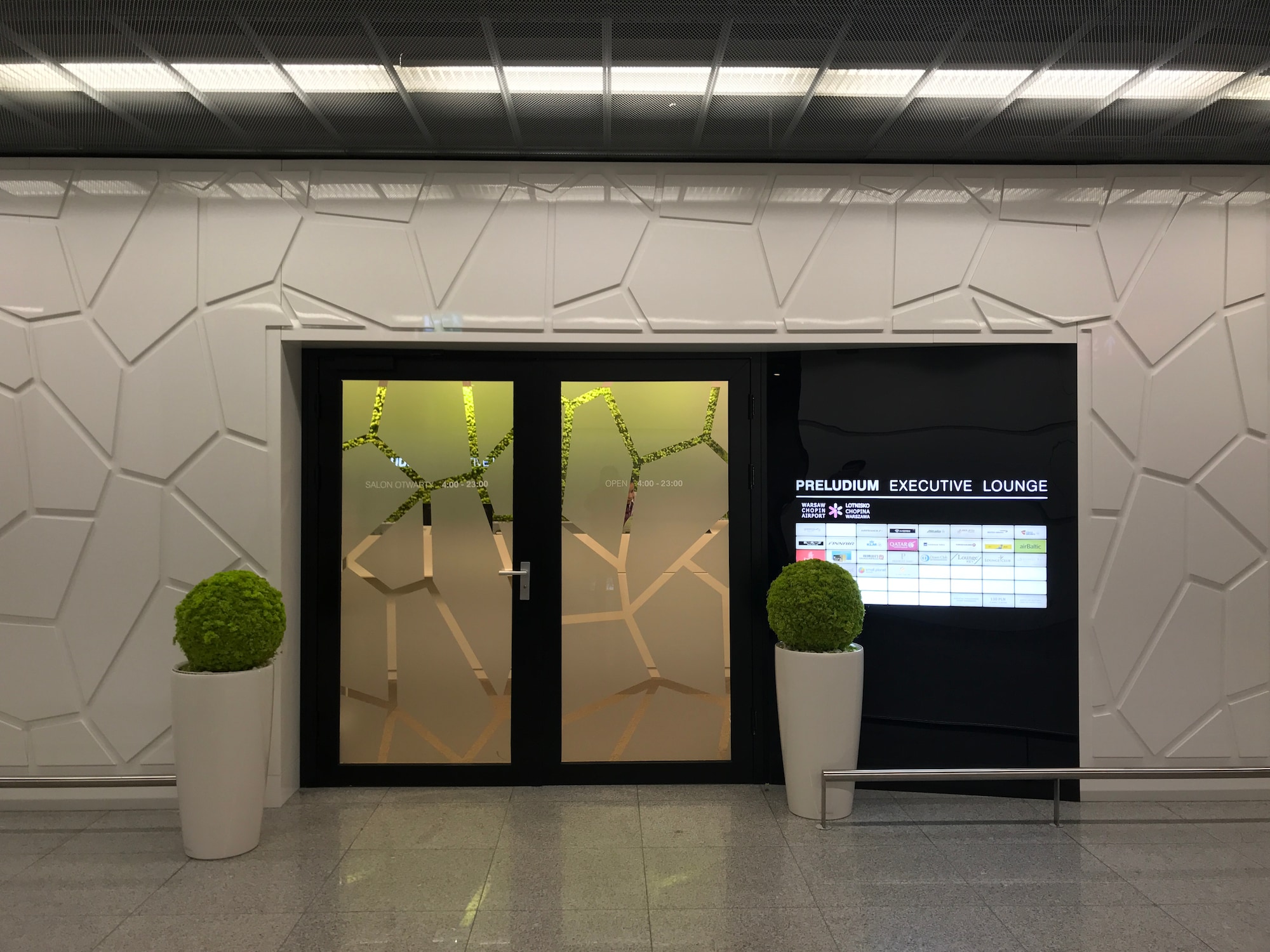 #5 of 5 images of Preludium Executive Lounge