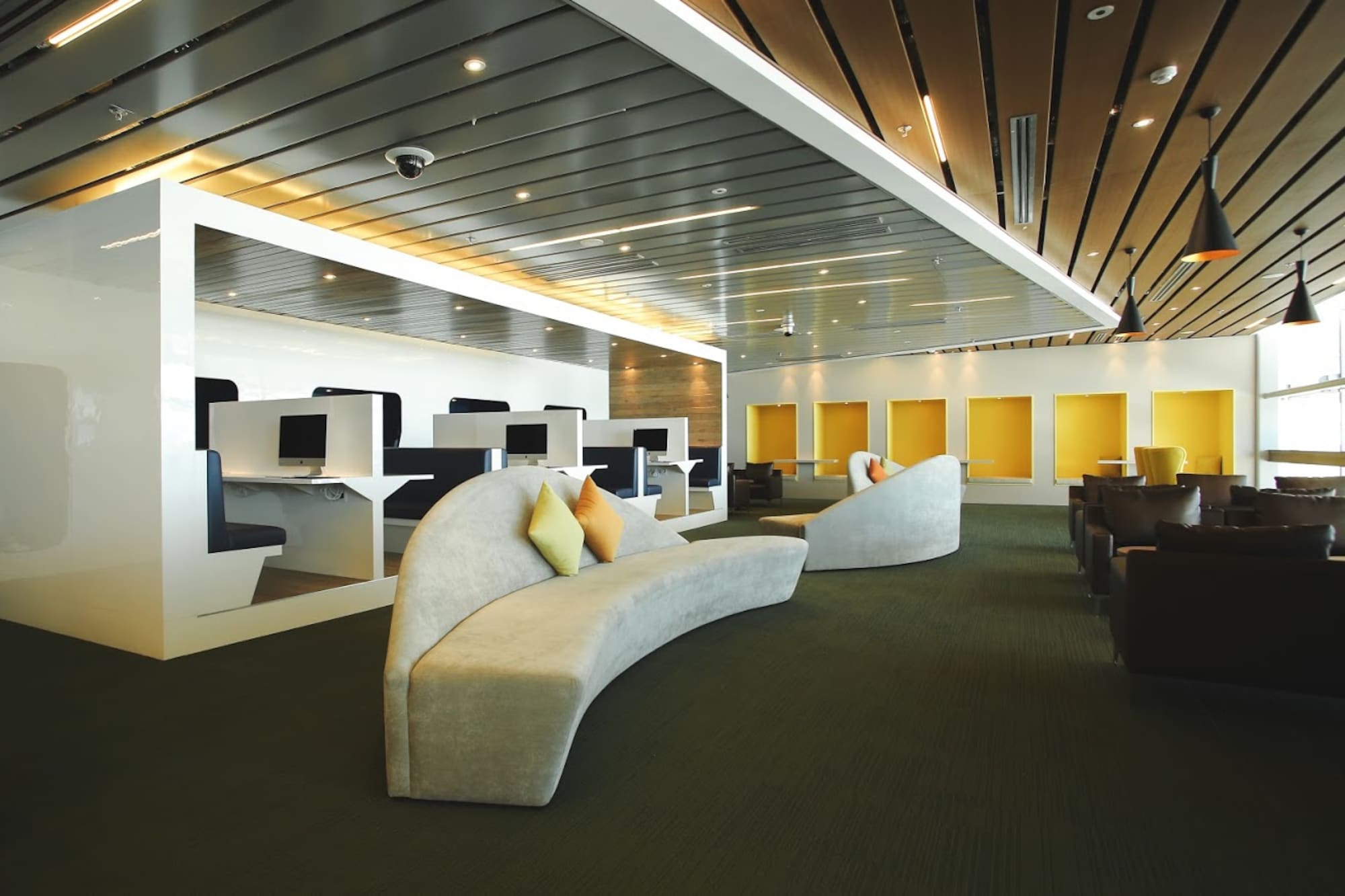 #1 of 5 images of Orchid Lounge