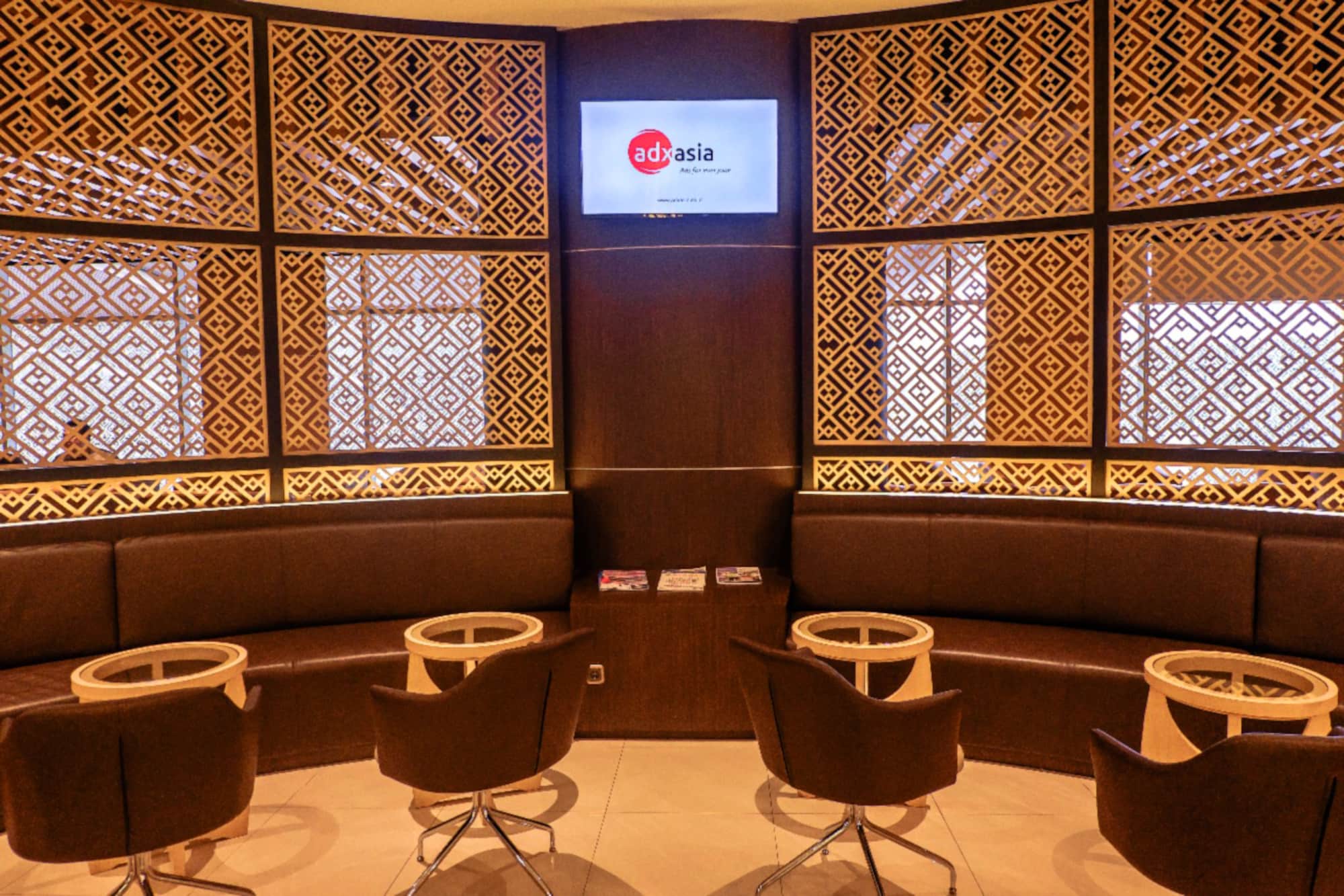 #5 of 5 images of Concordia Lounge