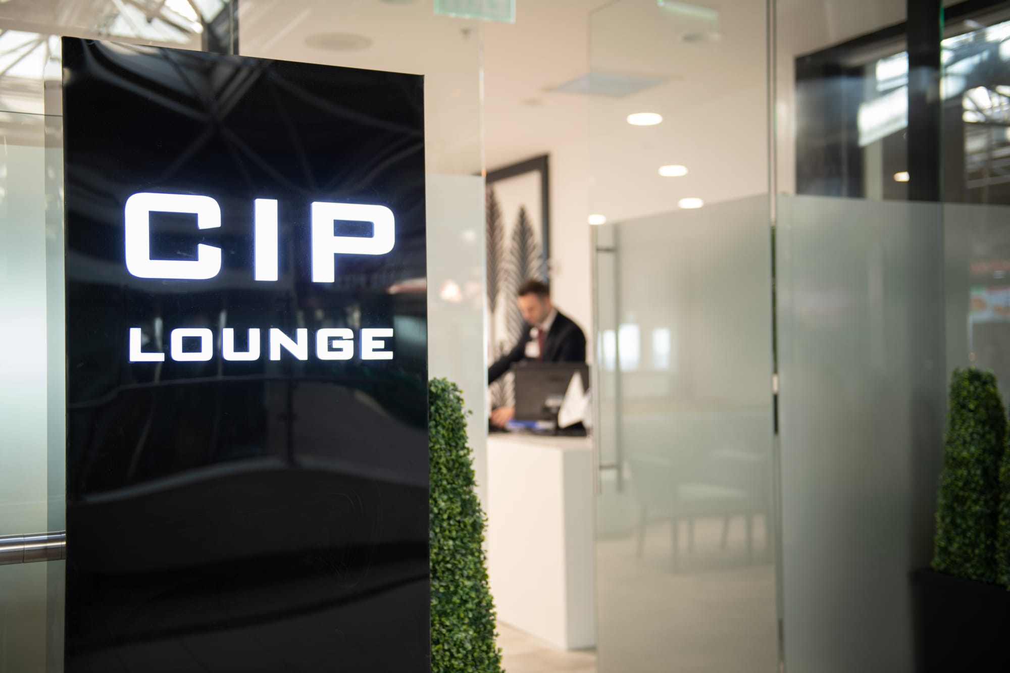 #3 of 4 images of CIP Lounge