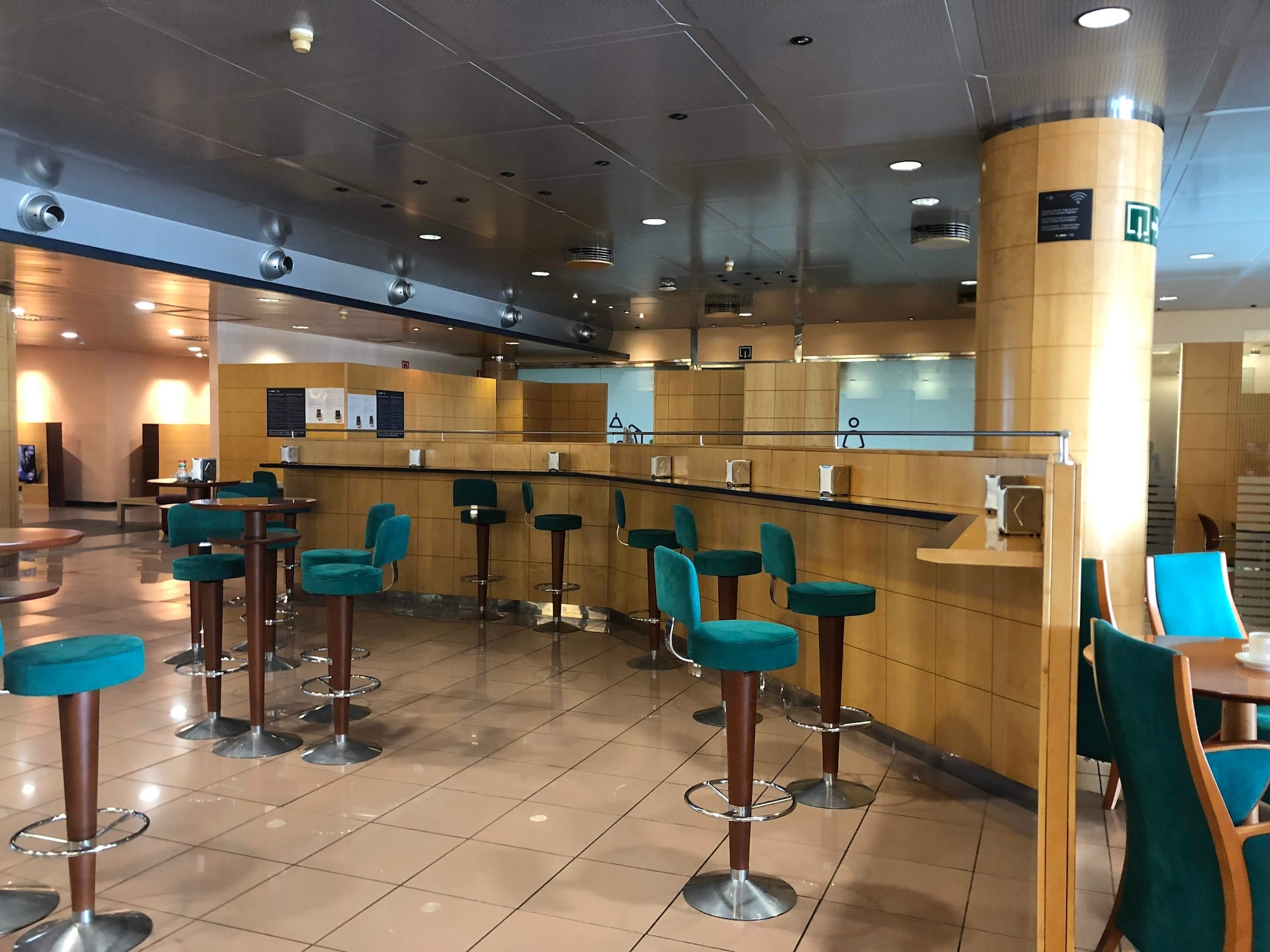 #1 of 5 images of Sala Galdos