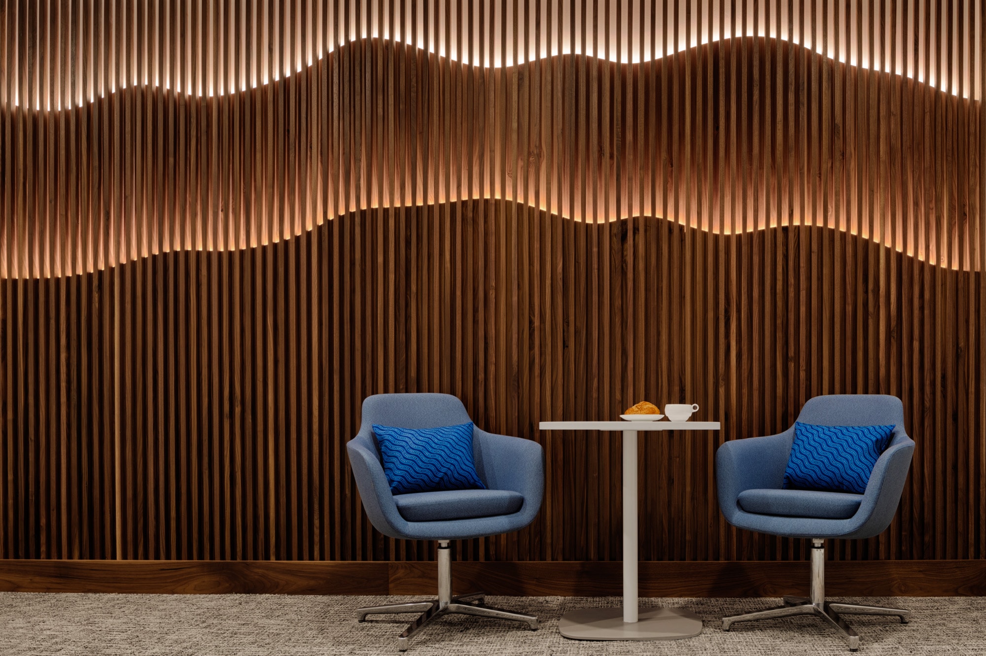 #4 of 5 images of The Centurion Lounge