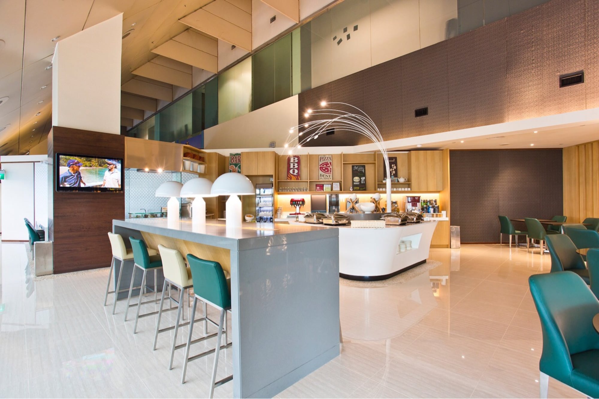 #3 of 5 images of Ambassador Transit Lounge