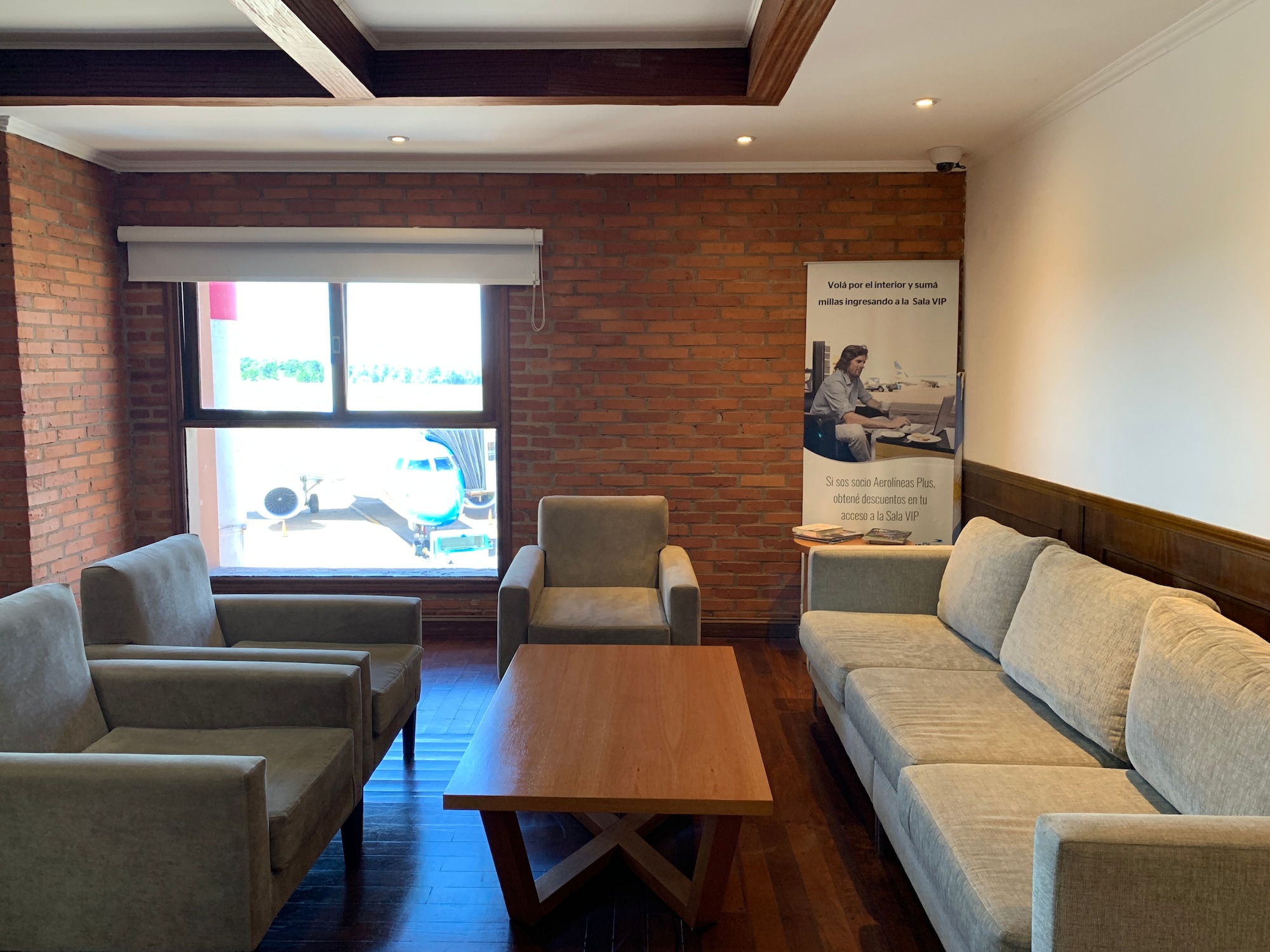 #3 of 5 images of Iguazu by AMAE Lounge