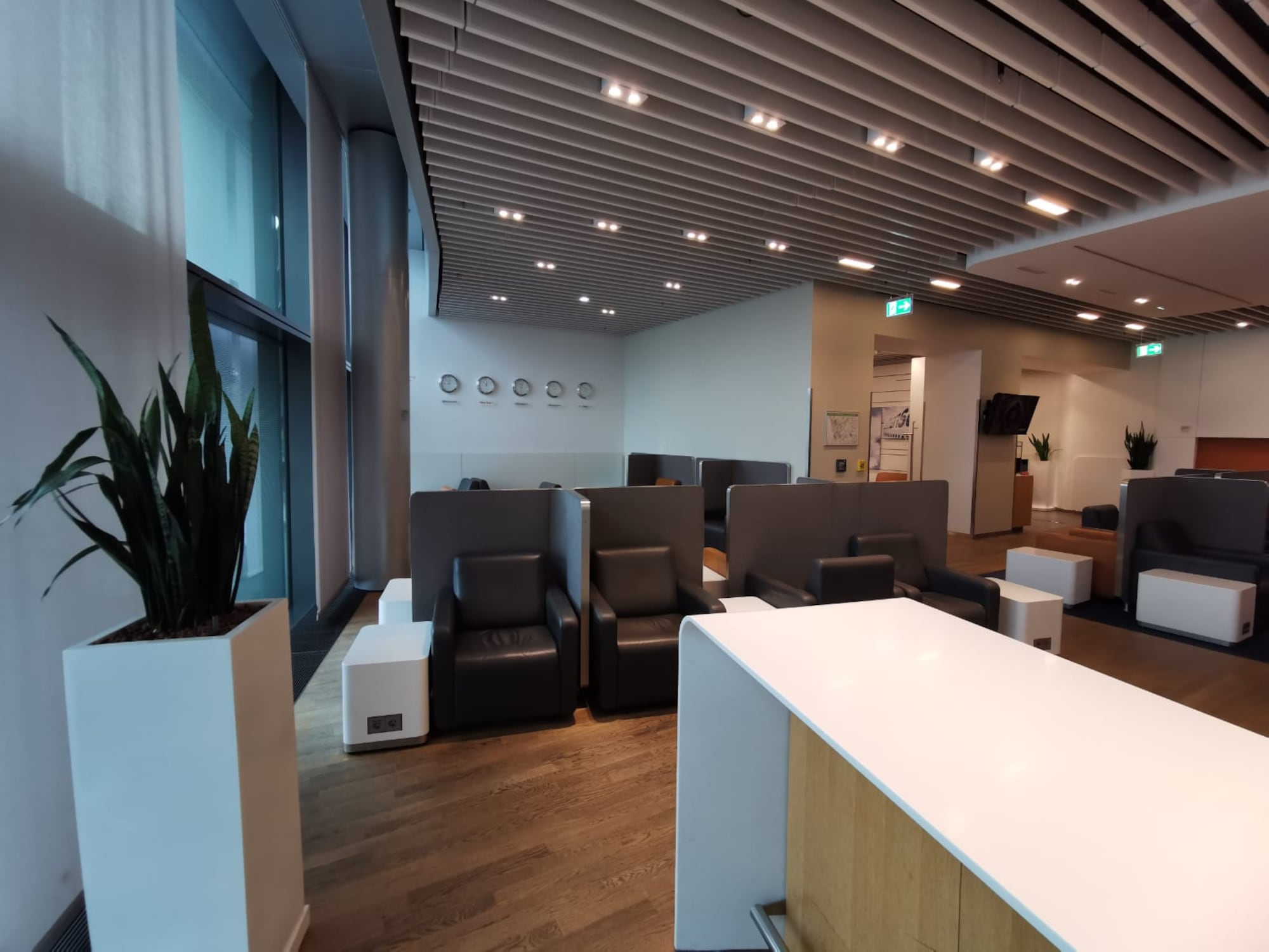 #3 of 5 images of Lufthansa Business Lounge (Schengen, Gate A13)