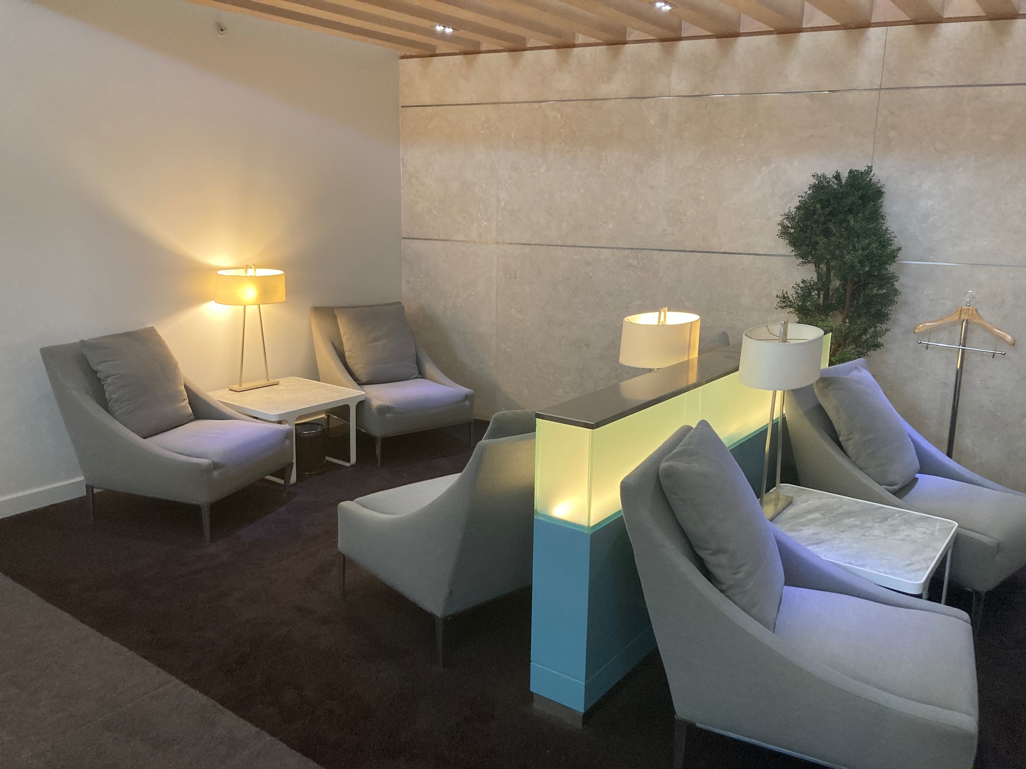 #4 of 5 images of Madinah Primeclass Lounge