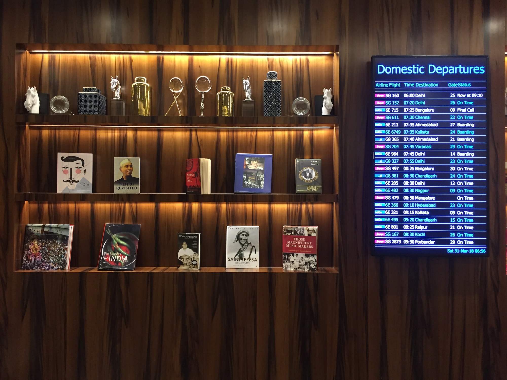 #3 of 5 images of Travel Club Lounge