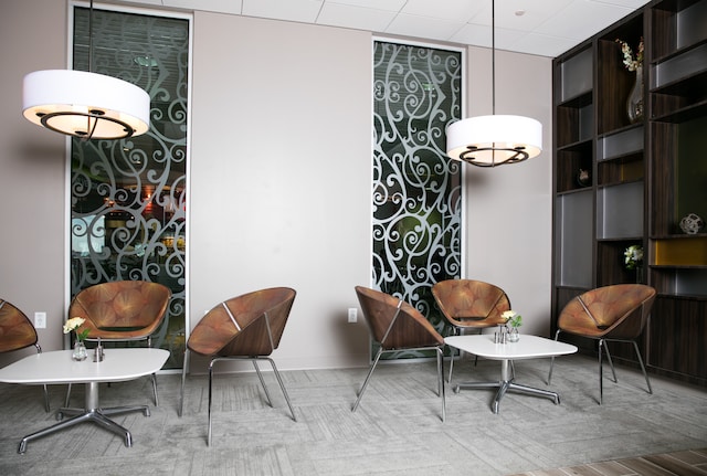 Lounge thumbnail 2