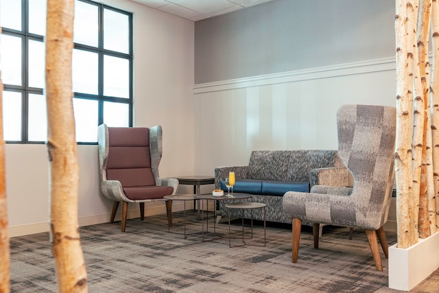 Lounge thumbnail 5
