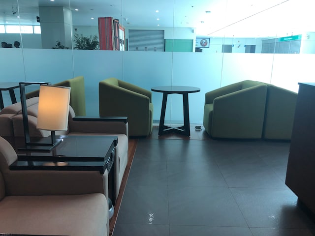 Lounge thumbnail 1