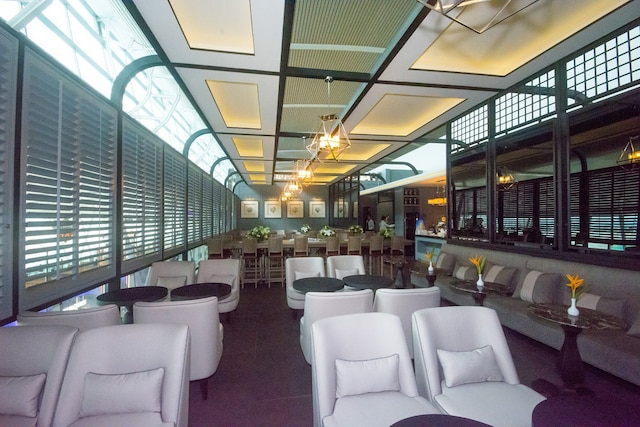 Lounge thumbnail 3