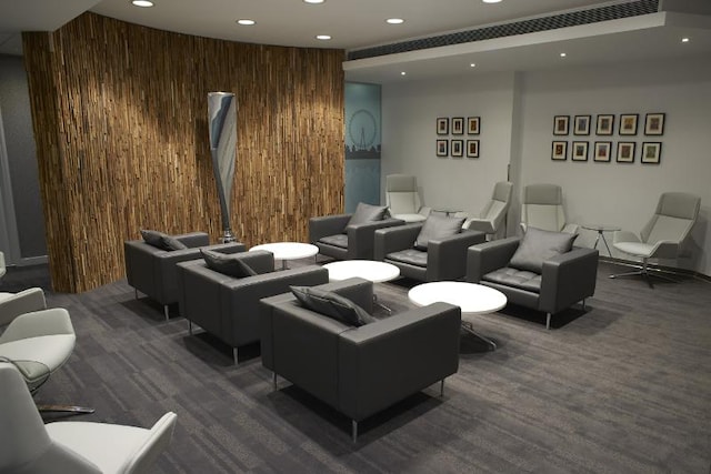 Lounge thumbnail 5