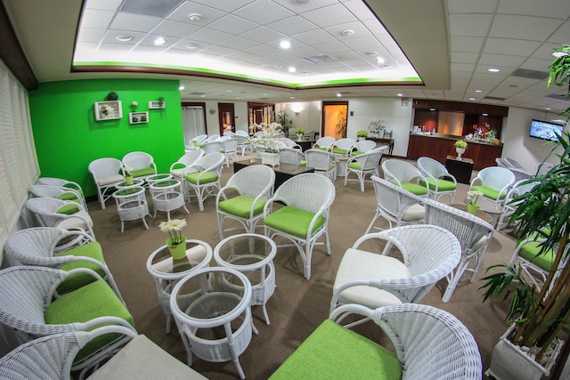 Lounge thumbnail 3