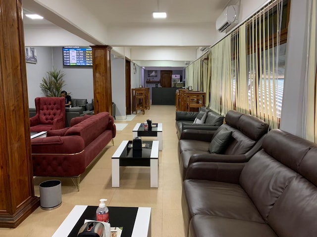 Lounge thumbnail 1
