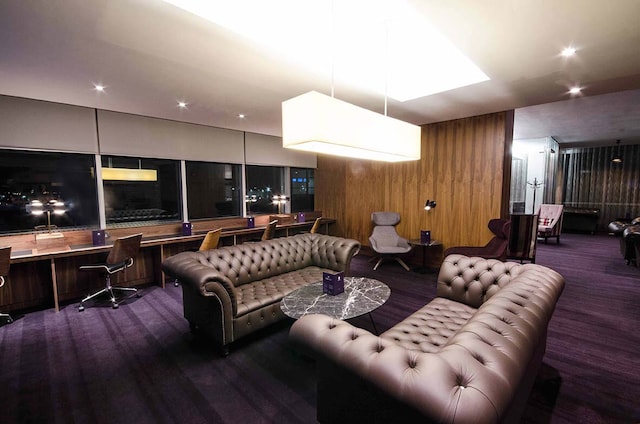 Lounge thumbnail 4