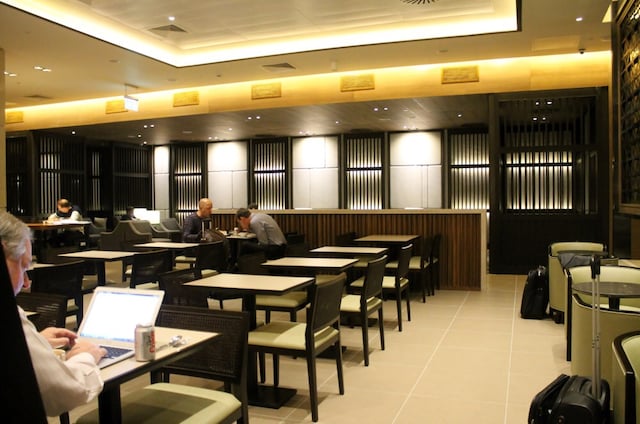 Lounge thumbnail 5