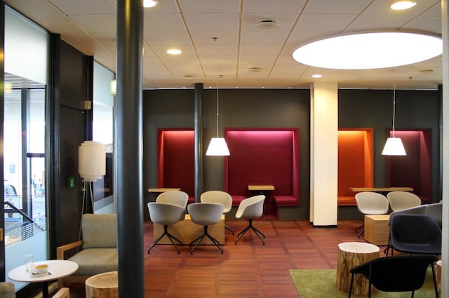 Lounge thumbnail 5